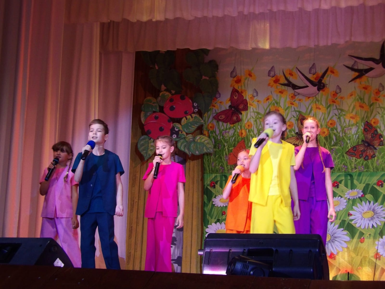 Концерт «Настроение — лето»!